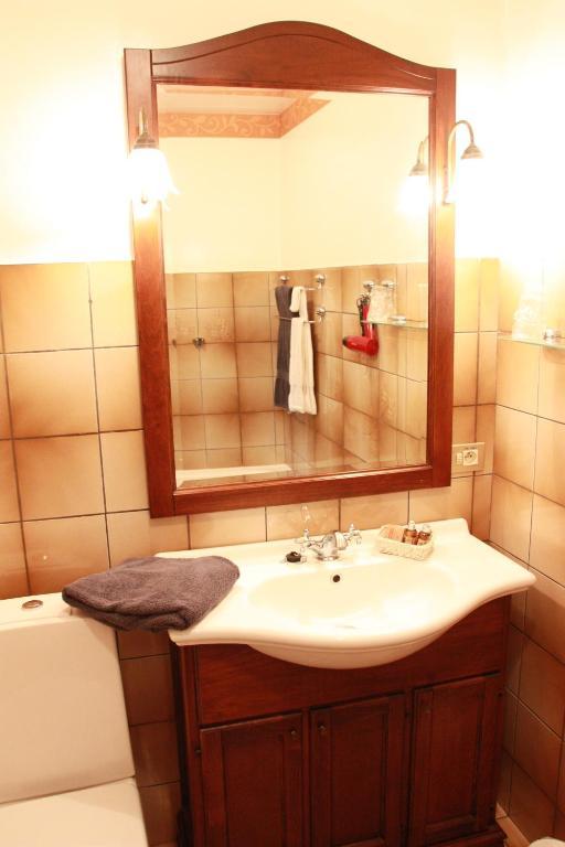 Hotel Troopeird Kortrijk Bagian luar foto